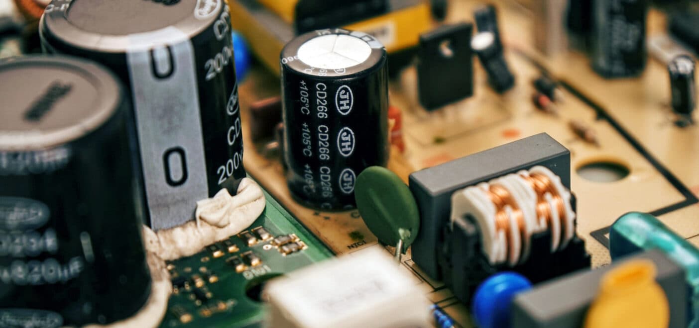 Audio Compressors: VCA, OPTO, FET, And Other Compression Circuit Types